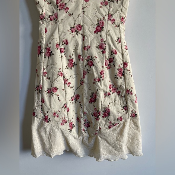 WeWoreWhat Floral Dress - Picture 3 of 4